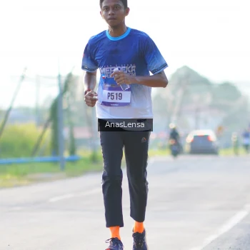 Runner Photo 3466499