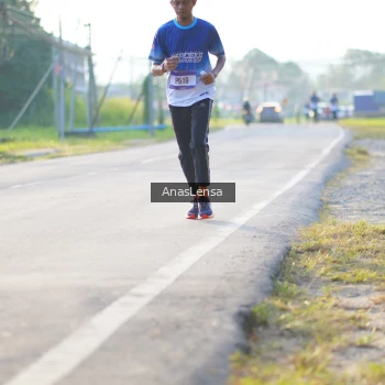 Runner Photo 3466506