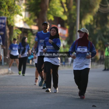 Runner Photo 3466511
