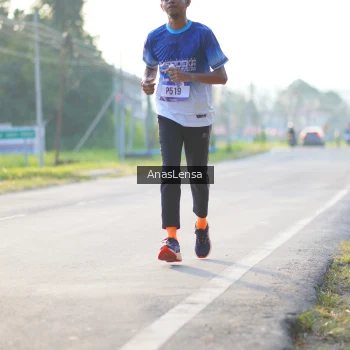 Runner Photo 3466538