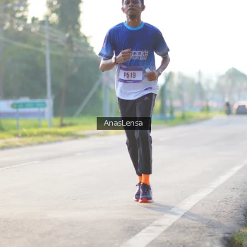 Runner Photo 3466544