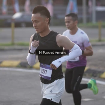 Runner Photo 3466549