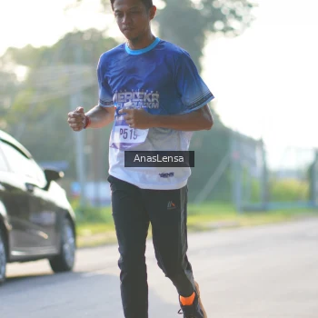 Runner Photo 3466571