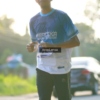 Runner Photo 3466576