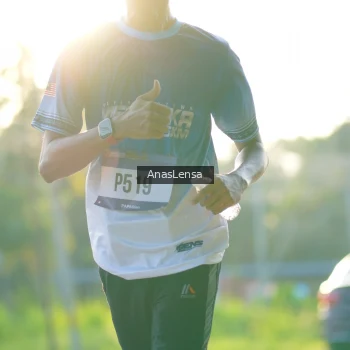 Runner Photo 3466578