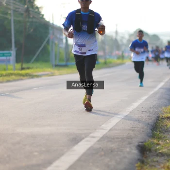 Runner Photo 3466582