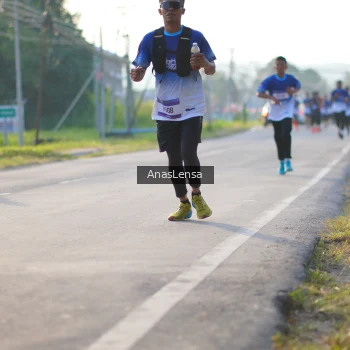 Runner Photo 3466583