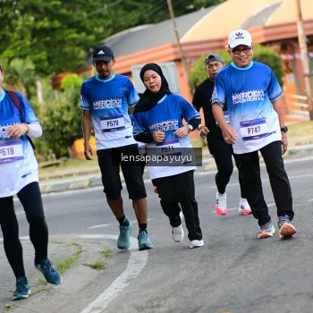 Runner Photo 3466587