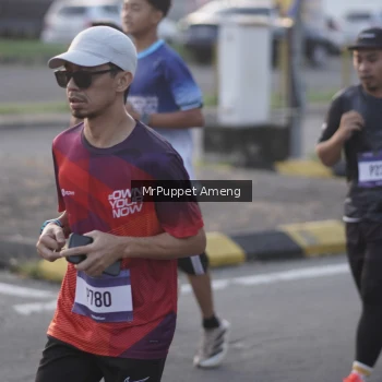 Runner Photo 3466596