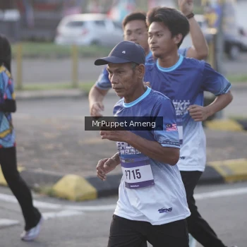 Runner Photo 3466615