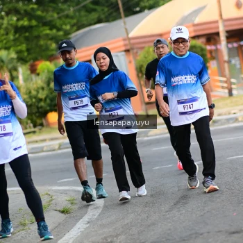 Runner Photo 3466618