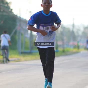 Runner Photo 3466628