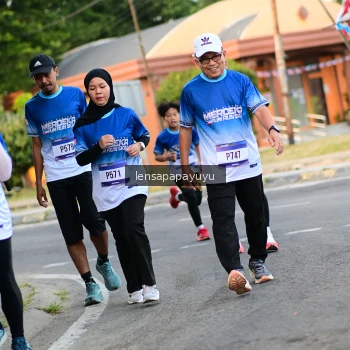 Runner Photo 3466641