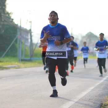 Runner Photo 3466666