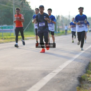 Runner Photo 3466698