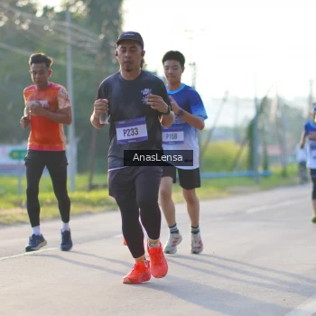 Runner Photo 3466706