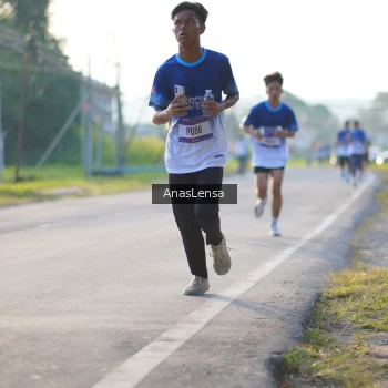 Runner Photo 3466745