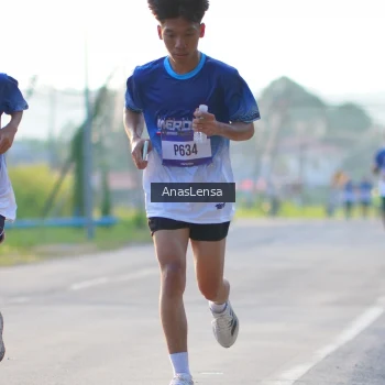 Runner Photo 3466749