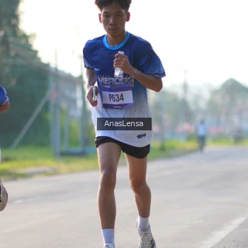 Runner Photo 3466787