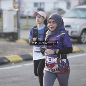 Runner Photo 3466792