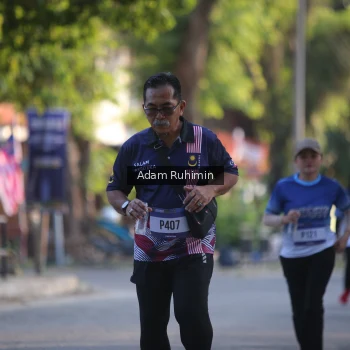 Runner Photo 3466844