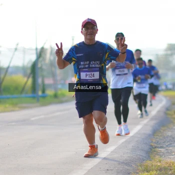 Runner Photo 3466876