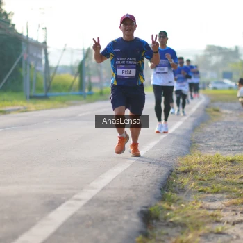 Runner Photo 3466879