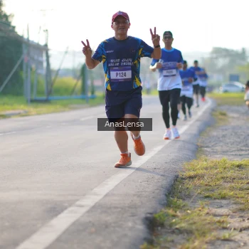 Runner Photo 3466896