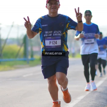 Runner Photo 3466897