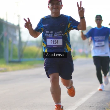 Runner Photo 3466906
