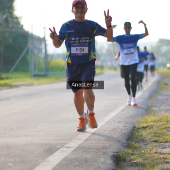Runner Photo 3466908
