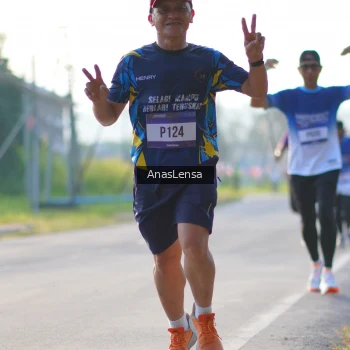 Runner Photo 3466909