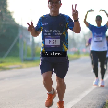 Runner Photo 3466915
