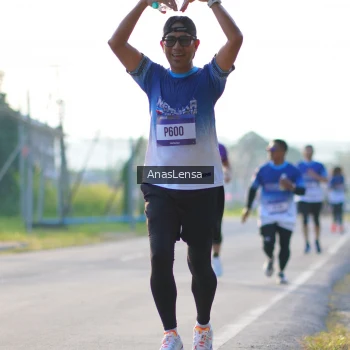 Runner Photo 3466946