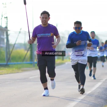 Runner Photo 3466978