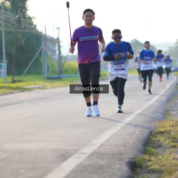 Runner Photo 3466983