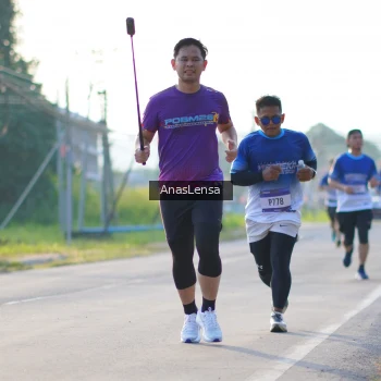 Runner Photo 3466987