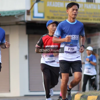 Runner Photo 3467004