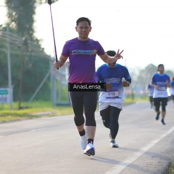 Runner Photo 3467017