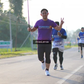 Runner Photo 3467020