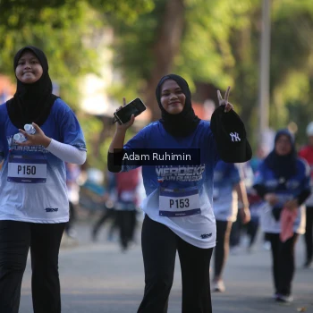 Runner Photo 3467039
