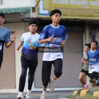 Runner Photo 3467104