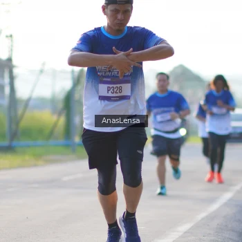 Runner Photo 3467138