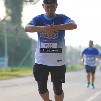 Runner Photo 3467173