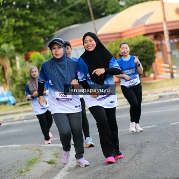 Runner Photo 3467194