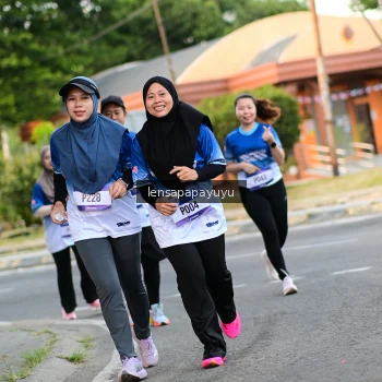 Runner Photo 3467196