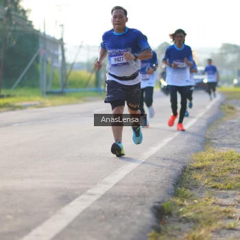 Runner Photo 3467202