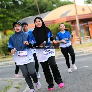 Runner Photo 3467213