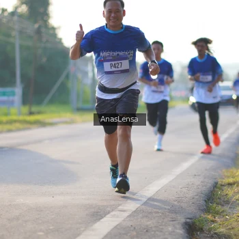 Runner Photo 3467224
