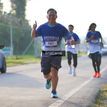Runner Photo 3467226